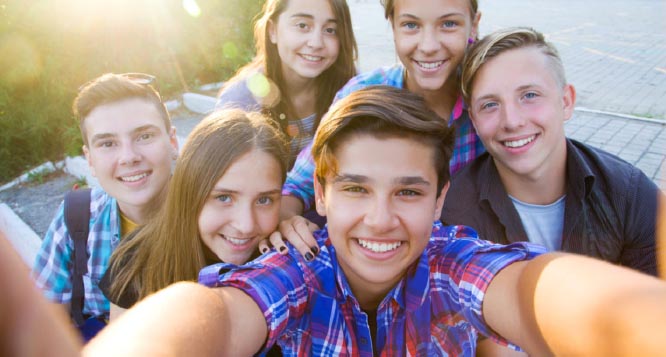 ortodoncia para adolescentes con invisalign
